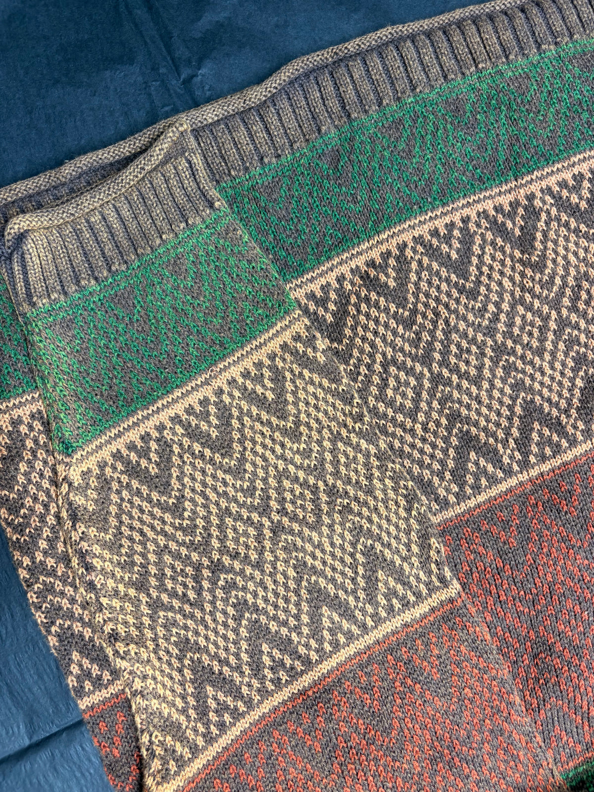 Vintage-Inspired Oversized Jacquard Sweater – Teal Geometric Knit Pullover
