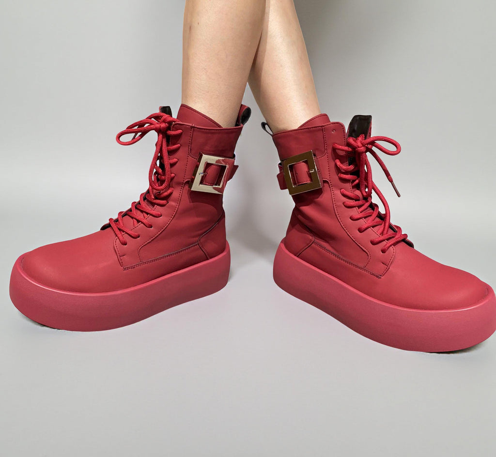 Red Leather Combat Boots, Chunky Platform Ankle Boots, Lace-Up Shoes, Spring Fall Boots, Street Style, Minimal Everyday Wear